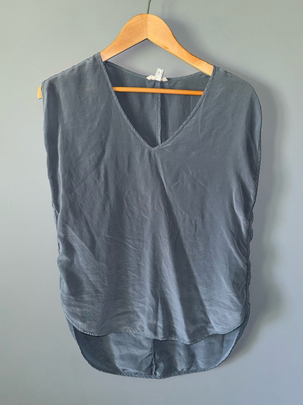Cope sleeveless silk blouse in blue gray